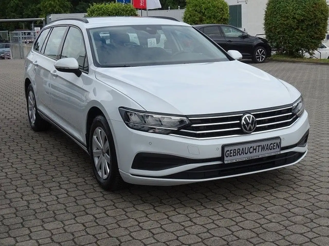 Volkswagen Passat 1.5 TSI DSG Conceptline / 1.99 %, миниатюра 3
