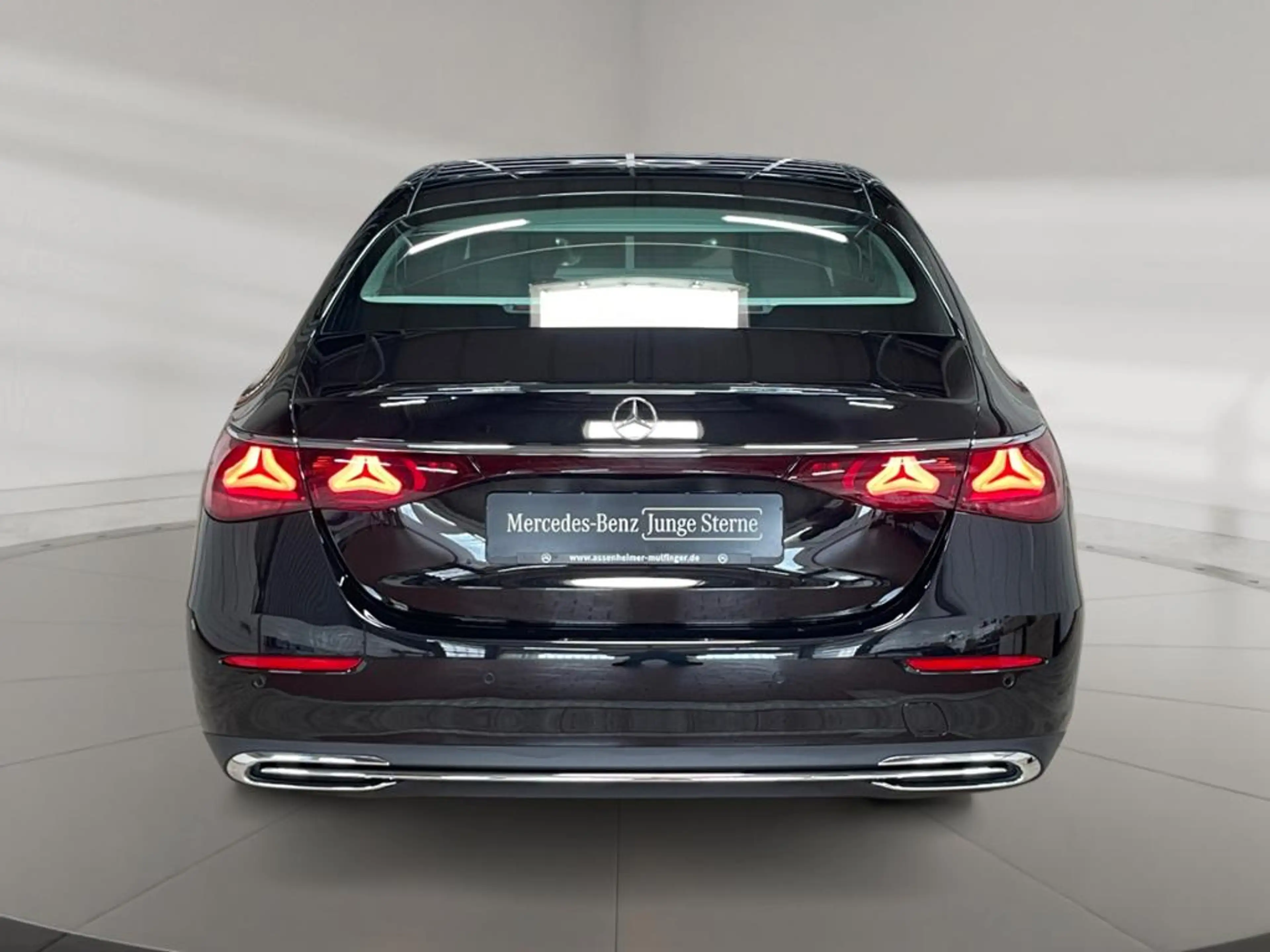 Mercedes-Benz E 450 d 4matic Exclusive Pano+AIRMAT+Burm+Sitzkl — photo 5