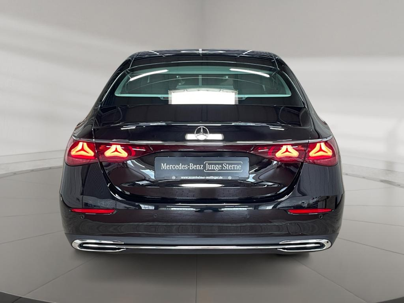 Mercedes-Benz E 450 d 4matic Exclusive Pano+AIRMAT+Burm+Sitzkl — photo 5