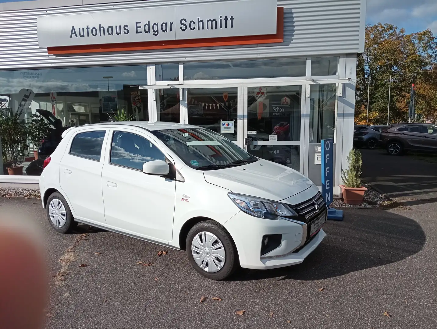 Mitsubishi Space Star Space Star 1.2 Select 1.Hand, Klima, Bluetooth Weiß - 1