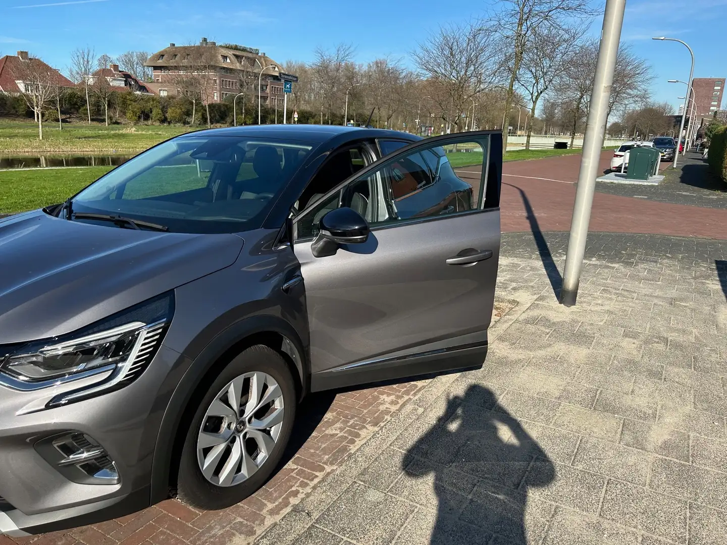 Renault Captur 1.0 TCe Intens Zilver - 2