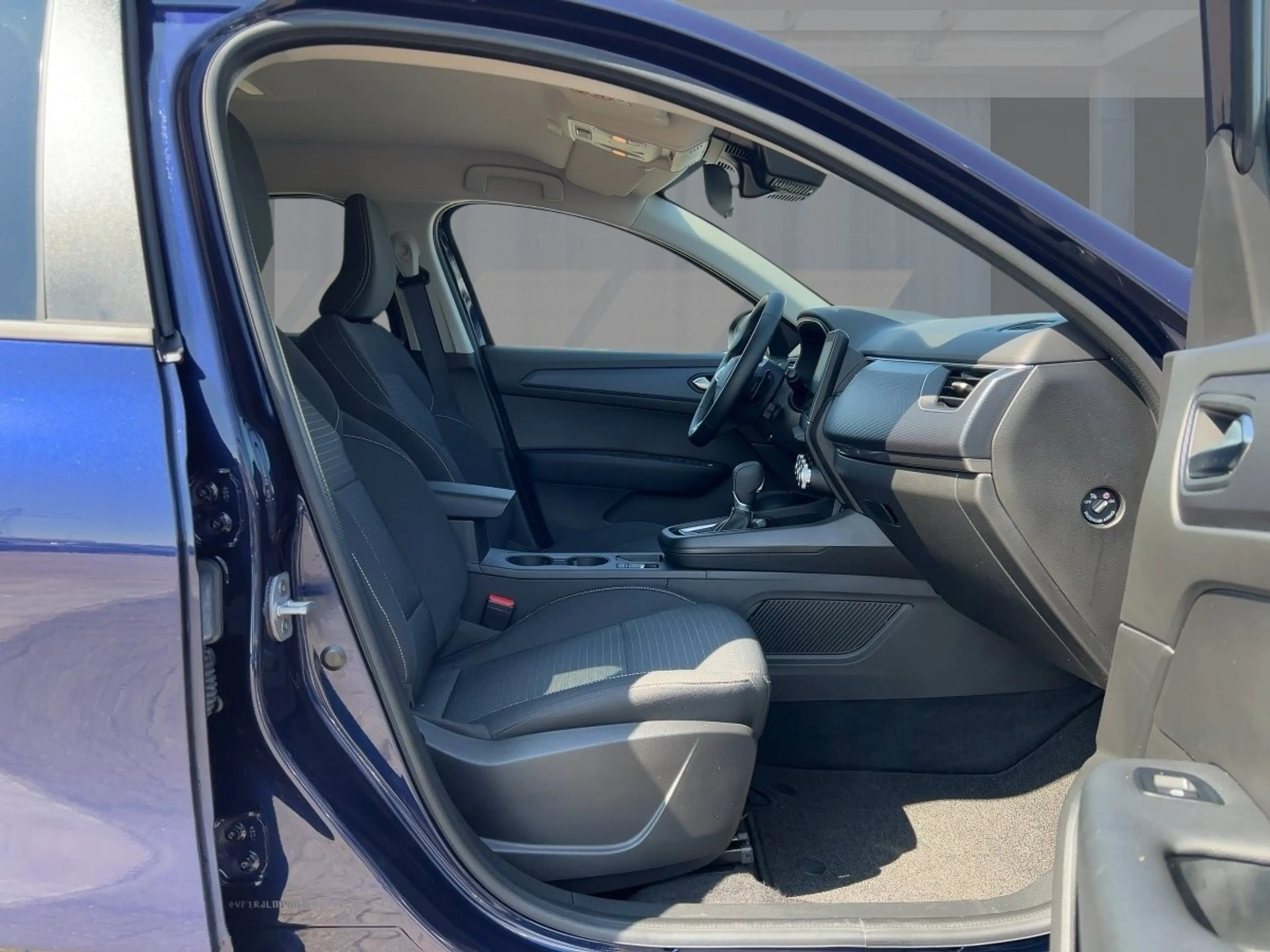 Renault Arkana EVOLUTION TCe 140 EDC RÜCKFAHRKAMERA — photo 8