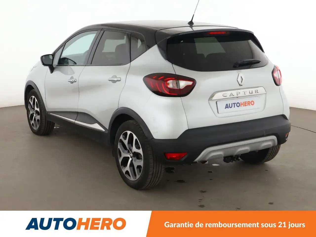 Renault Captur — photo 4