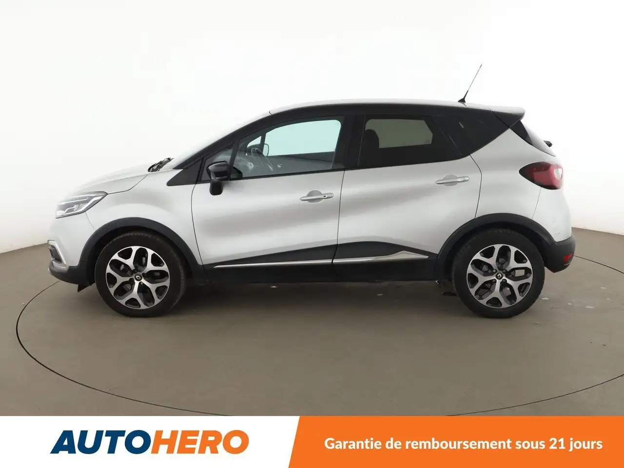 Renault Captur — photo 3