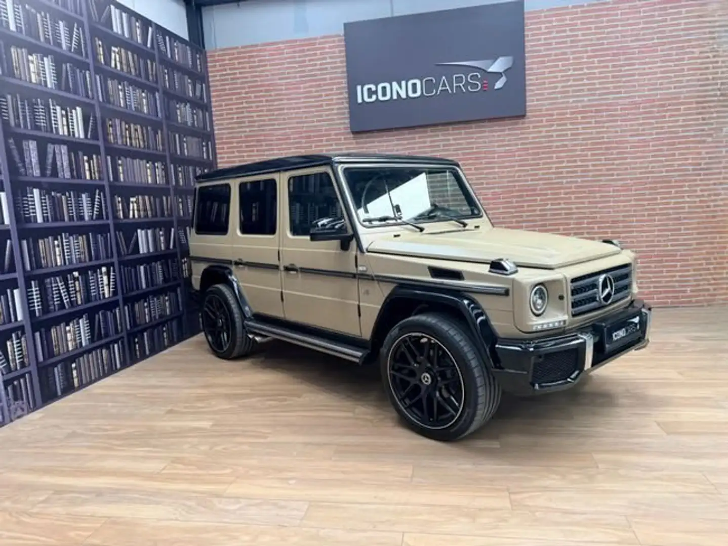 Mercedes-Benz G 500 SW Largo Aut. Beige - 1