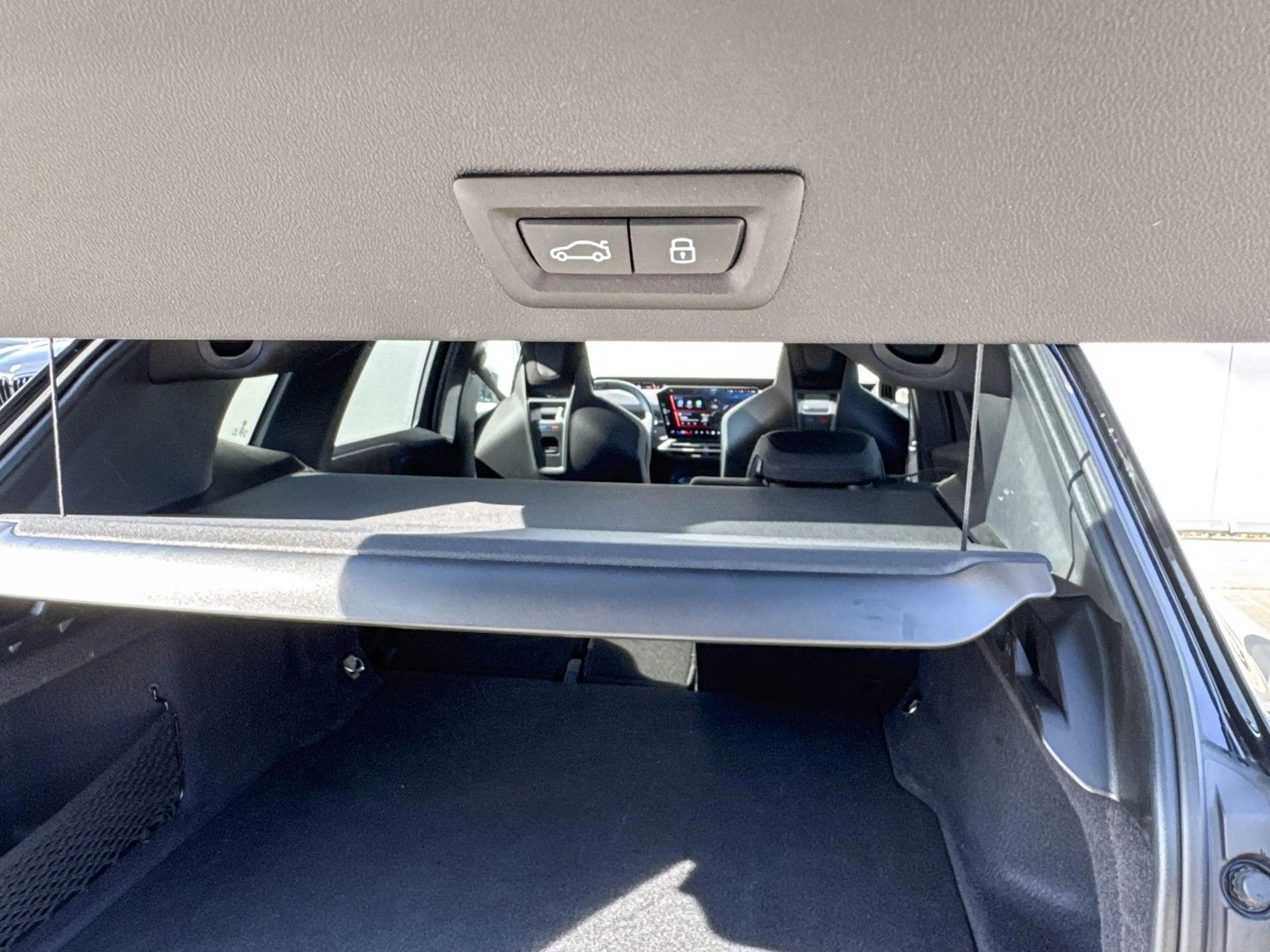 BMW iX3 50 xDrive M-Sport Pro / Glazen Dak / Parking Prof — photo 12