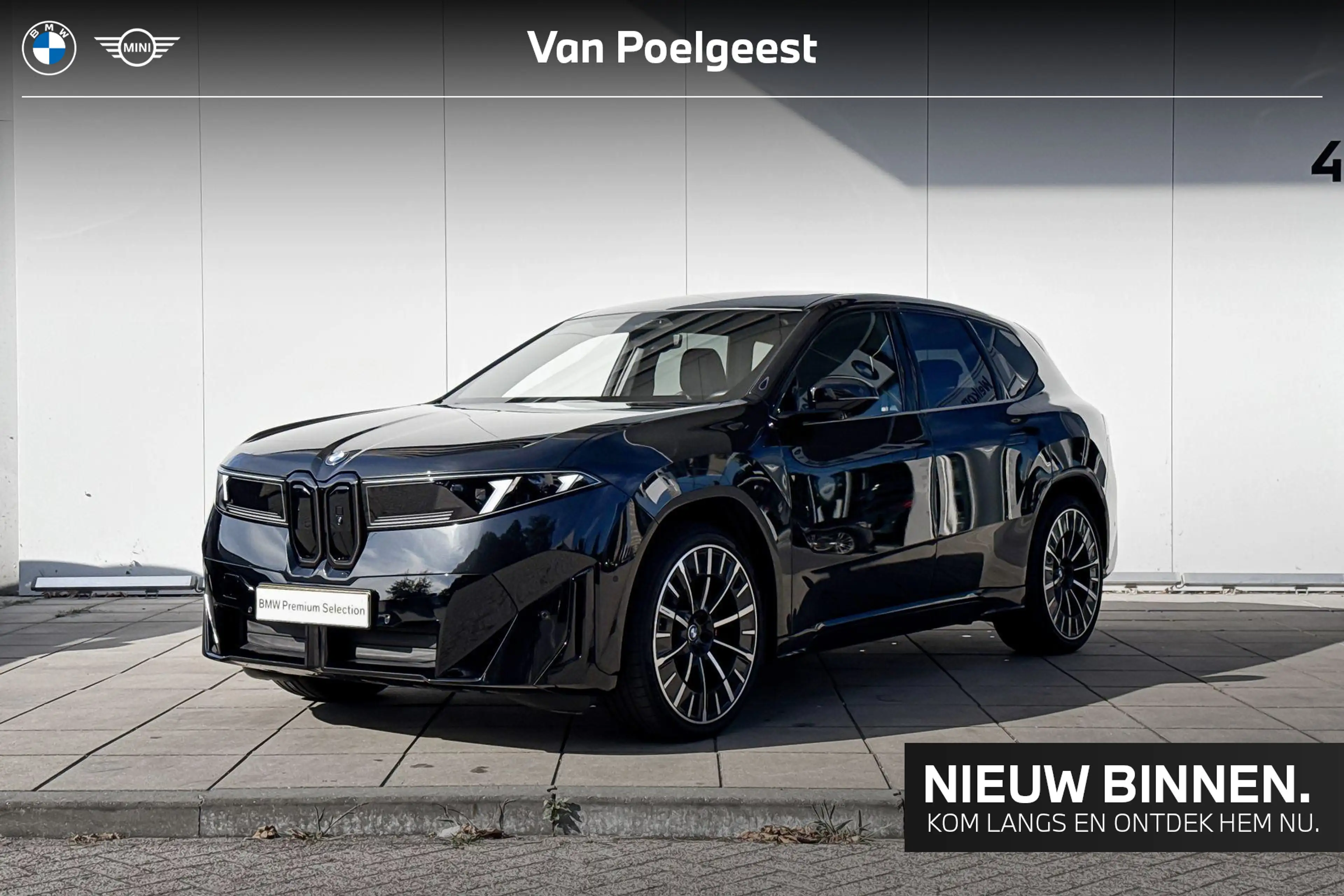 BMW iX3 50 xDrive M-Sport Pro / Glazen Dak / Parking Prof
