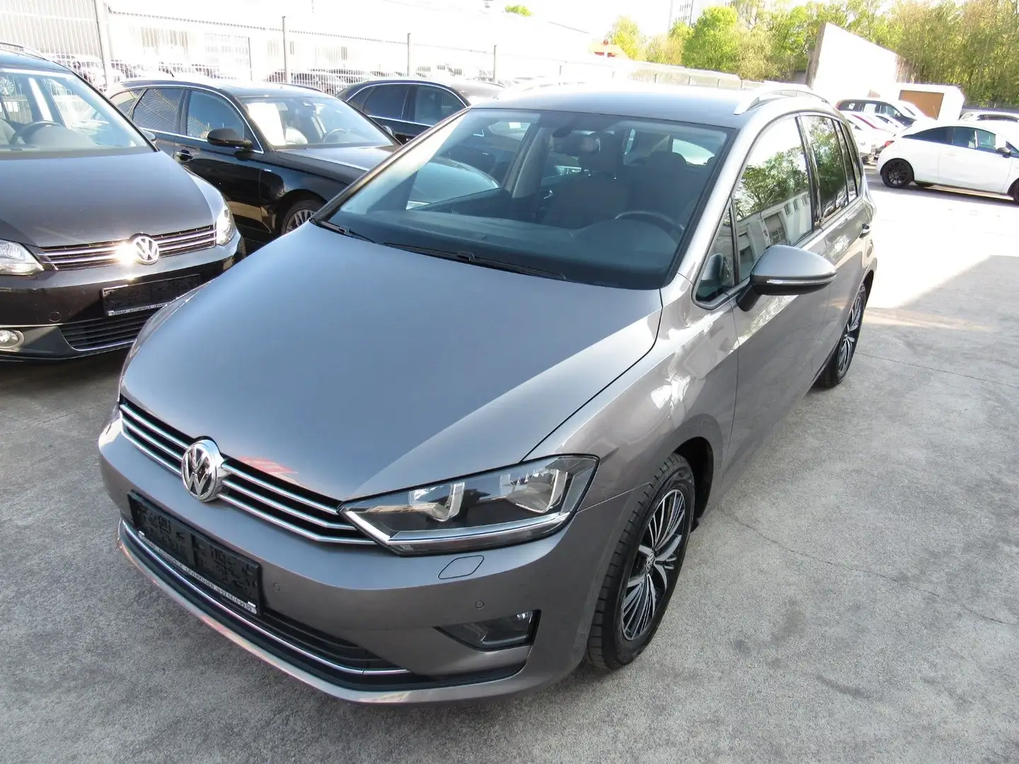 Volkswagen Golf Sportsvan VII Allstar BMT/Start-Stopp,KLIMA Gris - 1