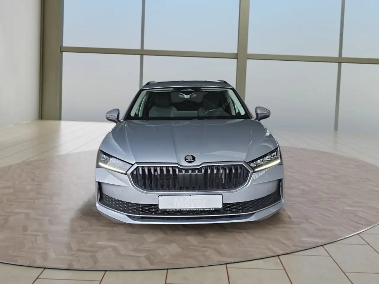 Skoda Superb Combi 2,0TDI DSG Navi/DCC/ACC/Kamera/Sitzhz., миниатюра 9