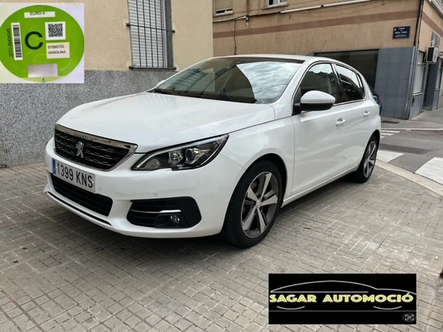 Peugeot 308 1.2 PureTech S&S Allure 130 Blanc - 1