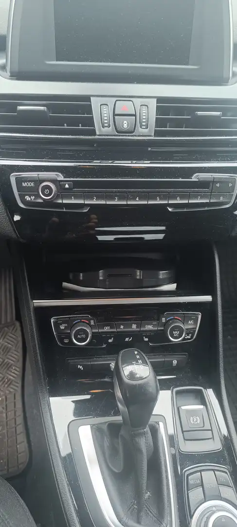 BMW 218 218i Active Tourer Aut. Grau - 2