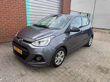 1.0i i-Motion Airco Bj:2014 NAP!