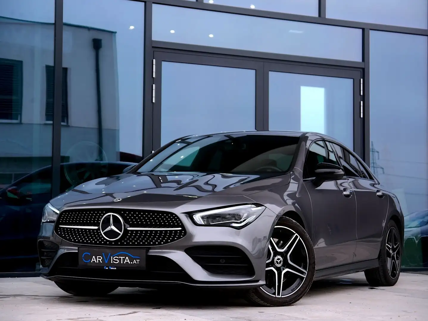 Mercedes-Benz CLA 200 d 4MATIC Aut. AMG-LINE *Multibeam - Premium Paket* Silber - 2