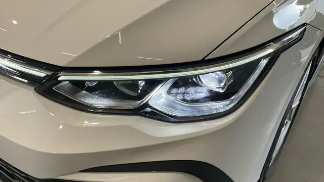 Volkswagen Golf view 12