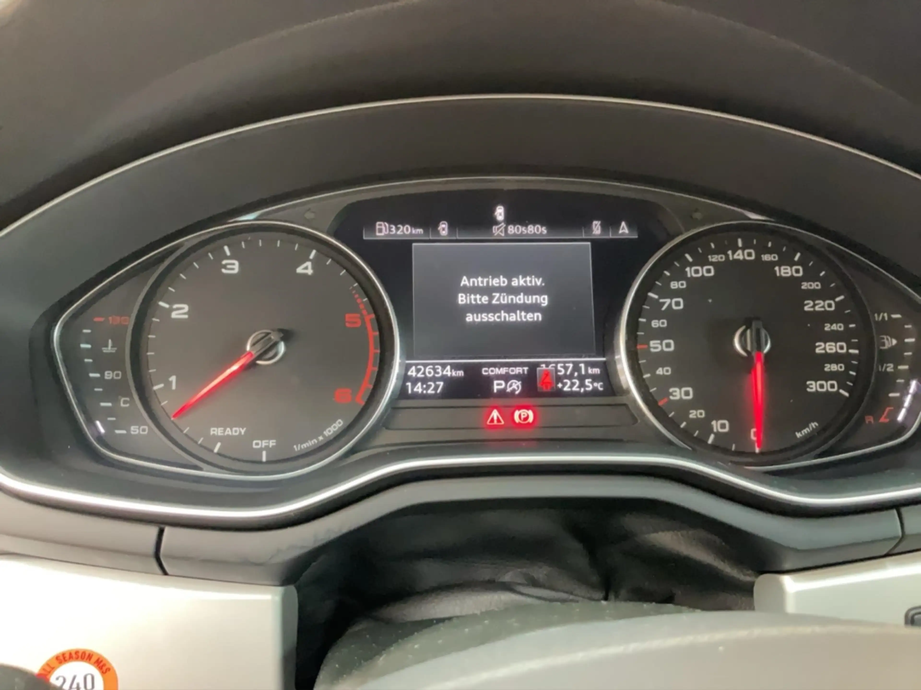 Audi A4 allroad 50 3.0 TDI quattro Alu Matrix-LED AHK Pano Kamera — photo 10