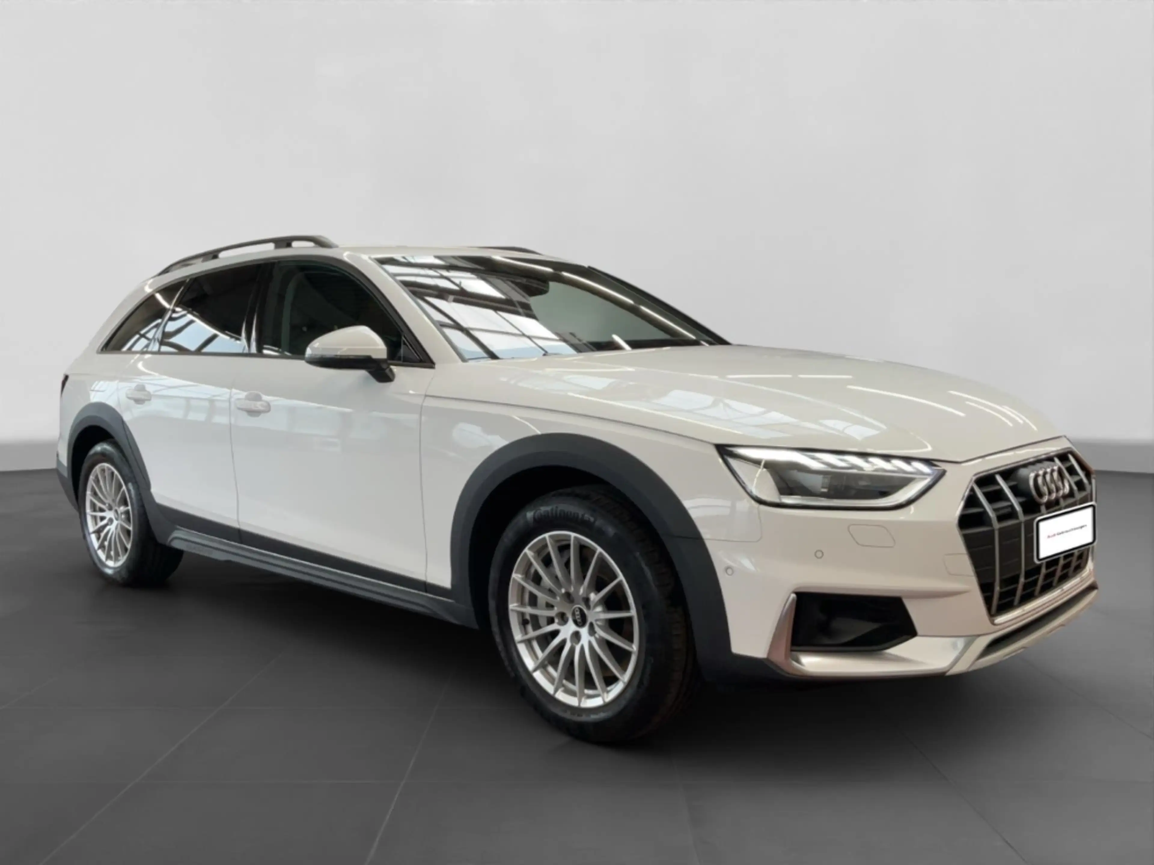Audi A4 allroad 50 3.0 TDI quattro Alu Matrix-LED AHK Pano Kamera — photo 7