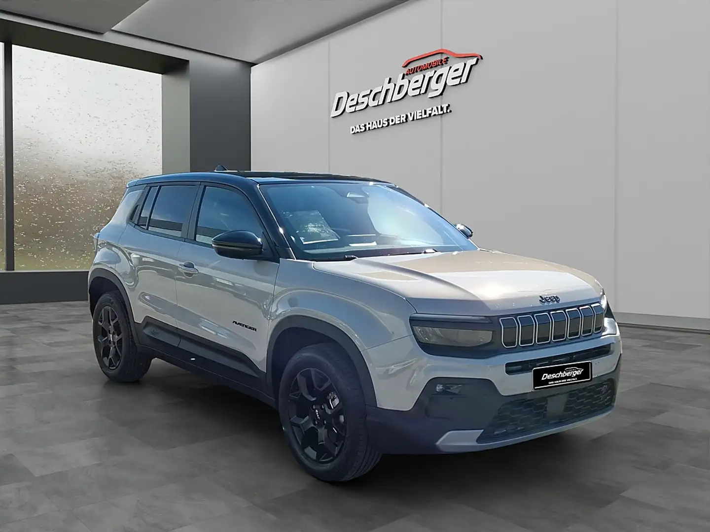Jeep Avenger 1.2 e-Hybrid Black Edition e-DCT6 Grau - 2
