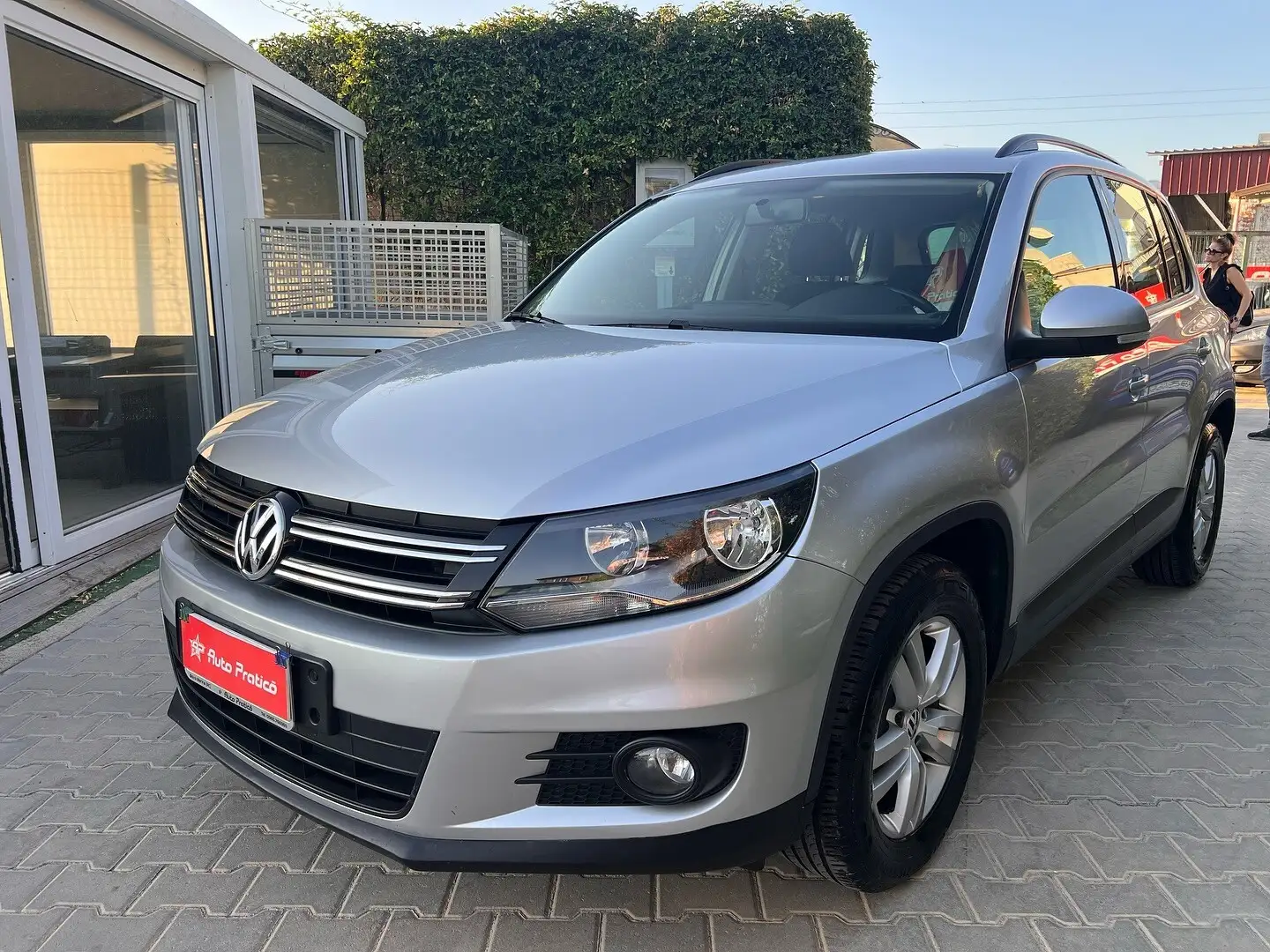 Volkswagen Tiguan 2.0 TDI 110 CV Trend & Fun BlueMotion Technology Grigio - 1