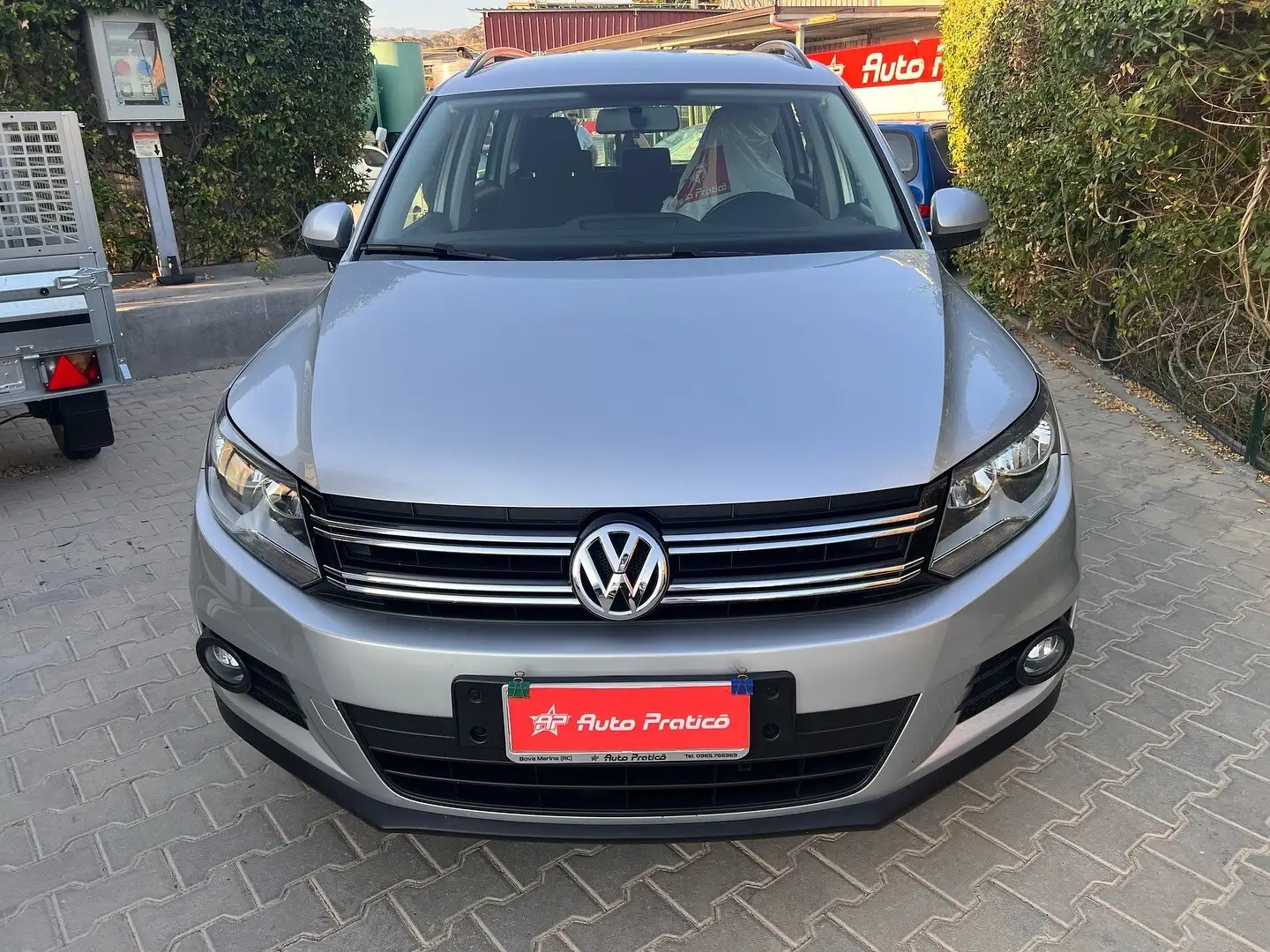 Volkswagen Tiguan 2.0 TDI 110 CV Trend & Fun BlueMotion Technology Grigio - 2