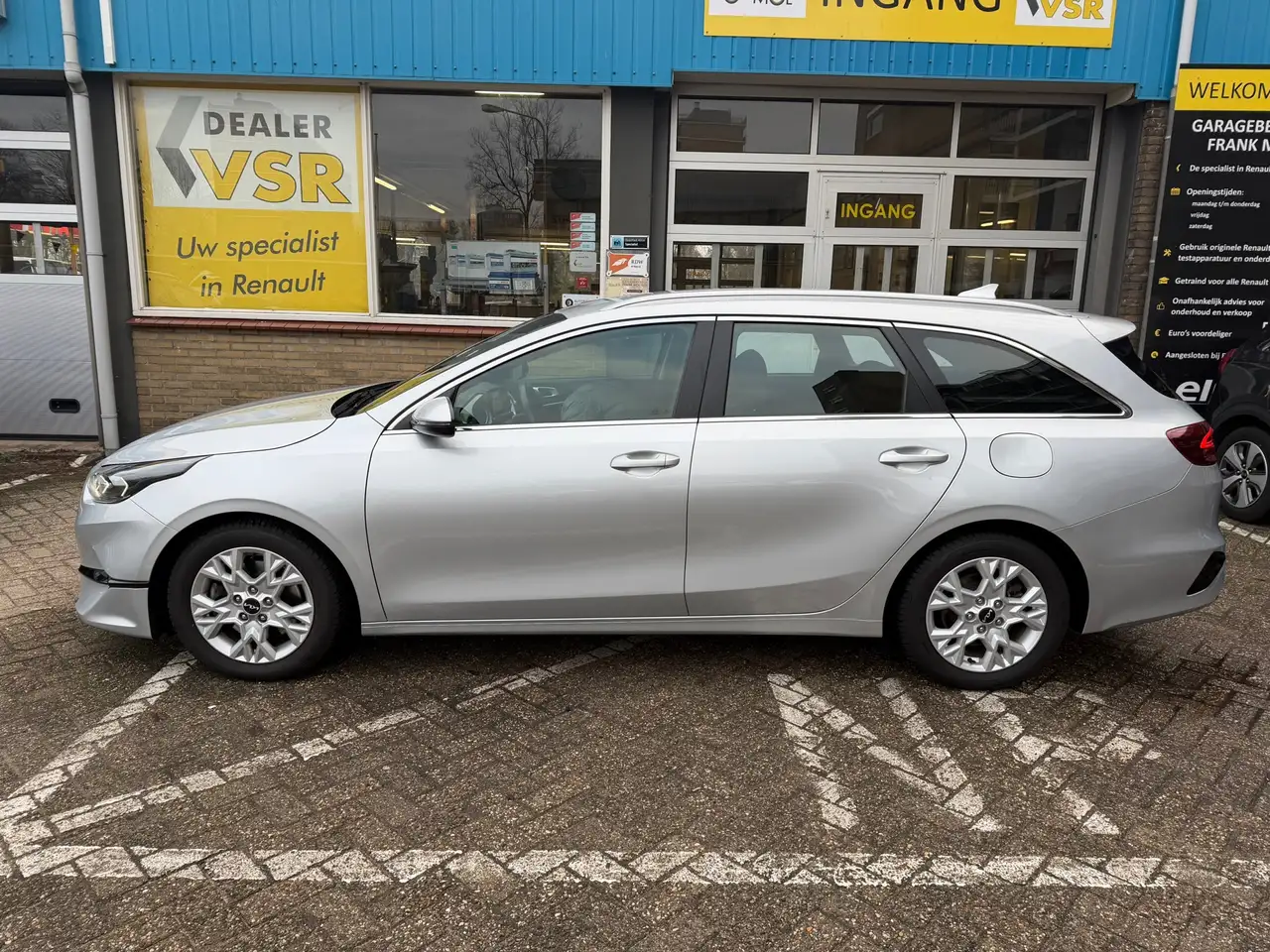 Kia Ceed SW / cee'd SW Sportswagon 1.0 T-GDi MHEV DynamicLine|Navi|Camera 13