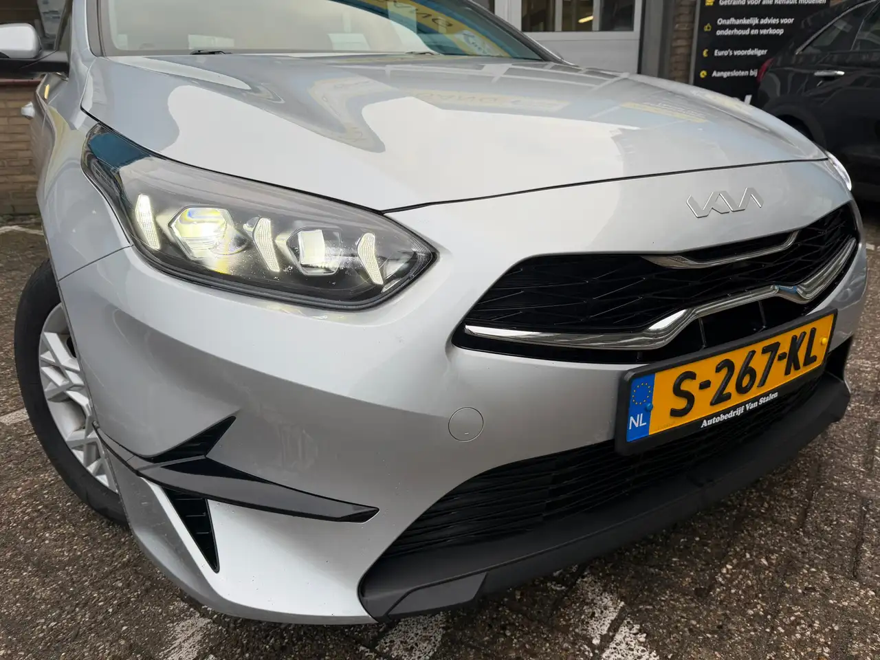Kia Ceed SW / cee'd SW Sportswagon 1.0 T-GDi MHEV DynamicLine|Navi|Camera 4