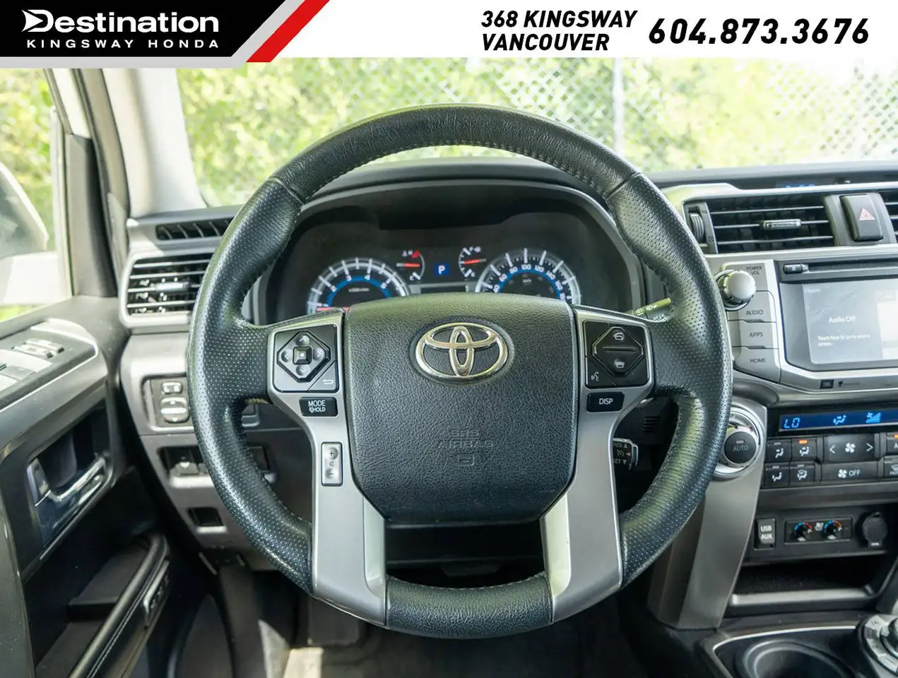 Toyota 4-Runner снимка Toyota 4-Runner