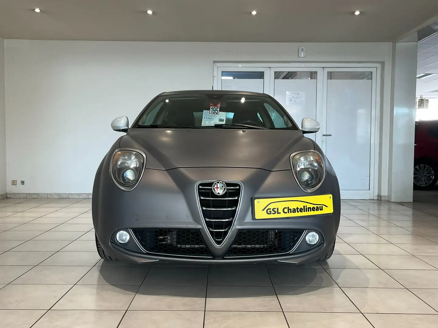 Alfa Romeo MiTo 1.4i 80cv Junior Gris Mat Airco/Capteur 68.784 km Grau - 2