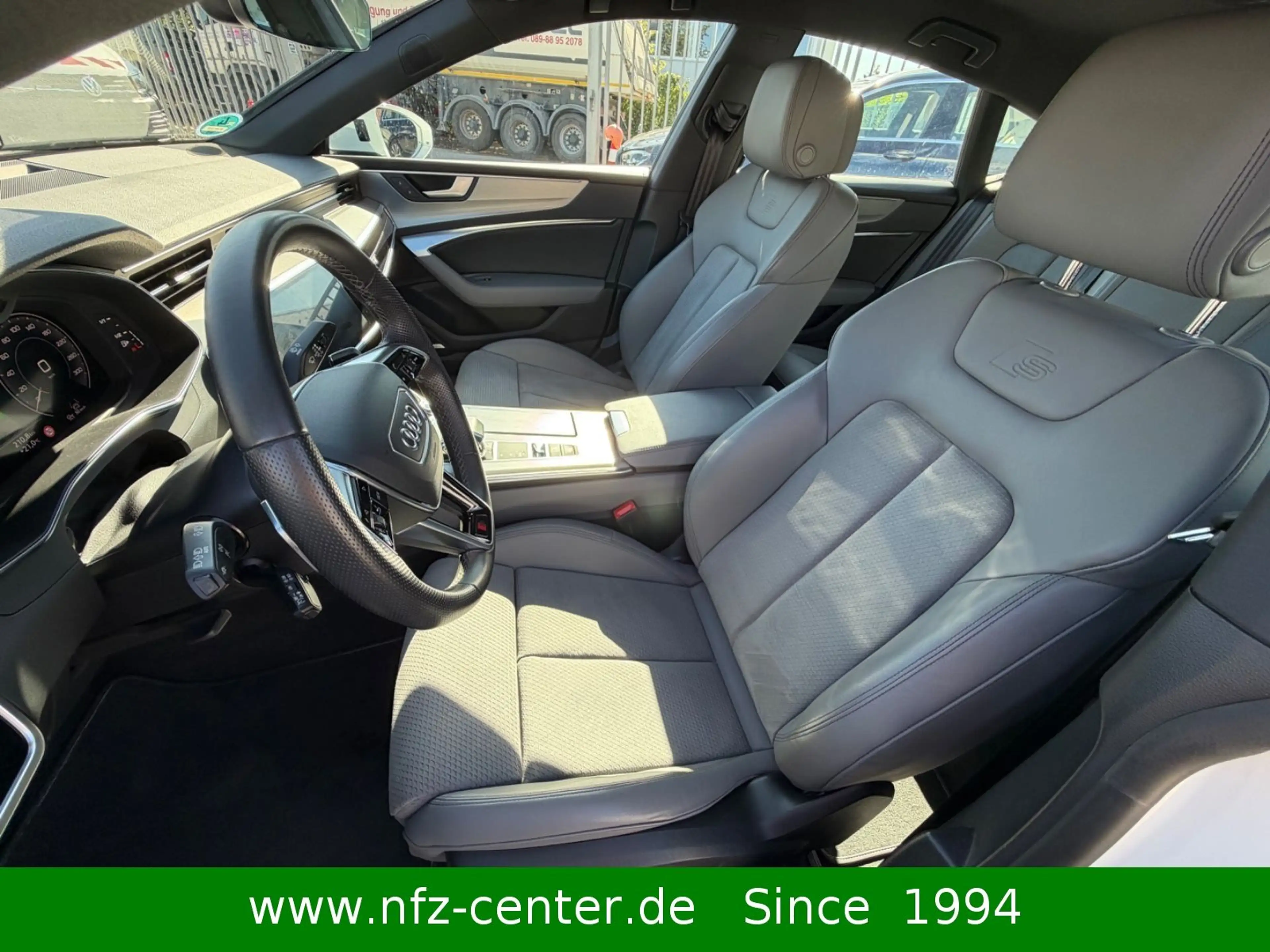 Audi A7 50 TFSI e S Line quattro Bang & Olufsen 3D — photo 12
