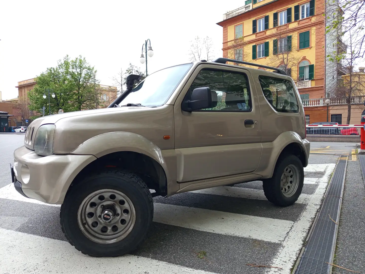 Suzuki Jimny Jimny III 1997 1.3 16v JLX 4wd E3 Bronzová - 2