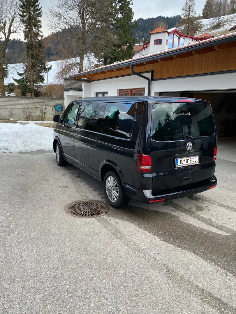 Volkswagen T6 Multivan Generation 6 - 2
