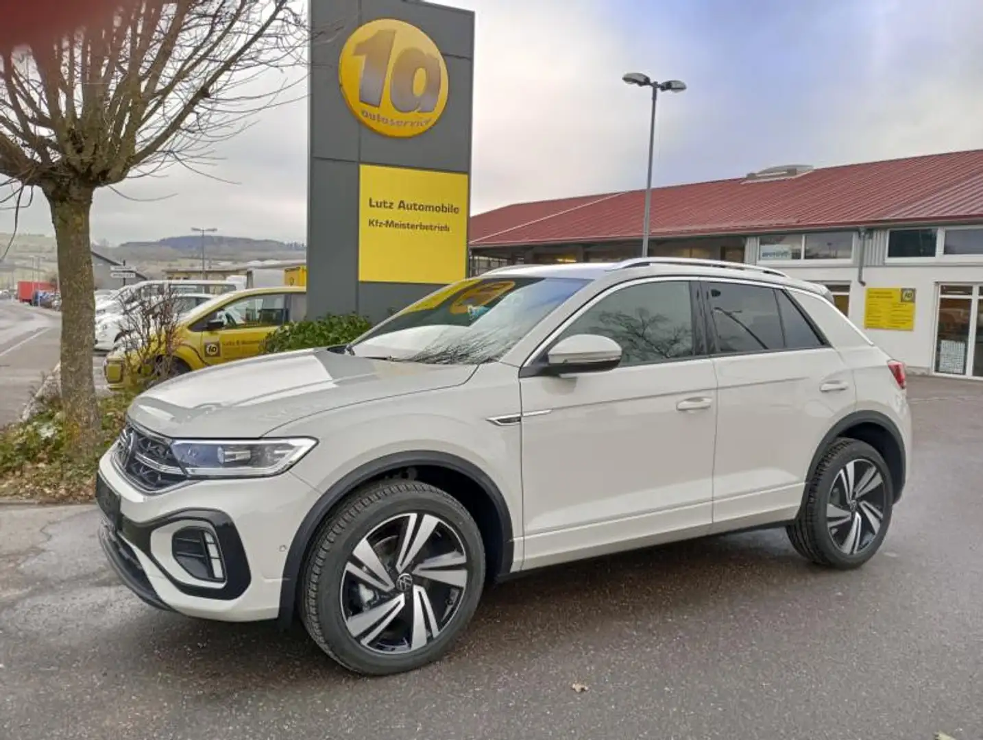 Volkswagen T-Roc R-Line Benzin Grau - 1