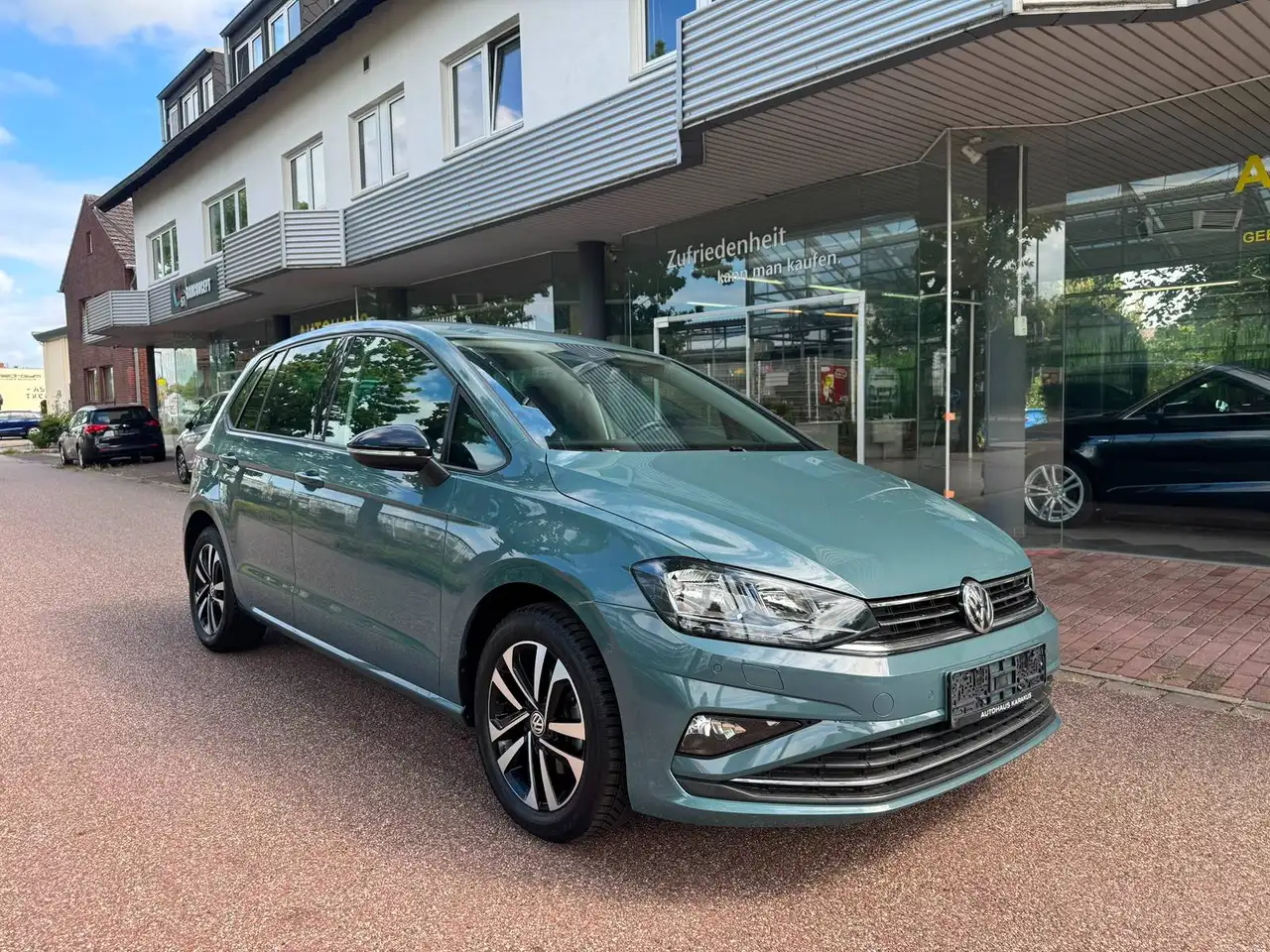 Volkswagen Golf 1.5 TSI DSG IQ DRIVE Navi/ACC/Carplay, миниатюра 3