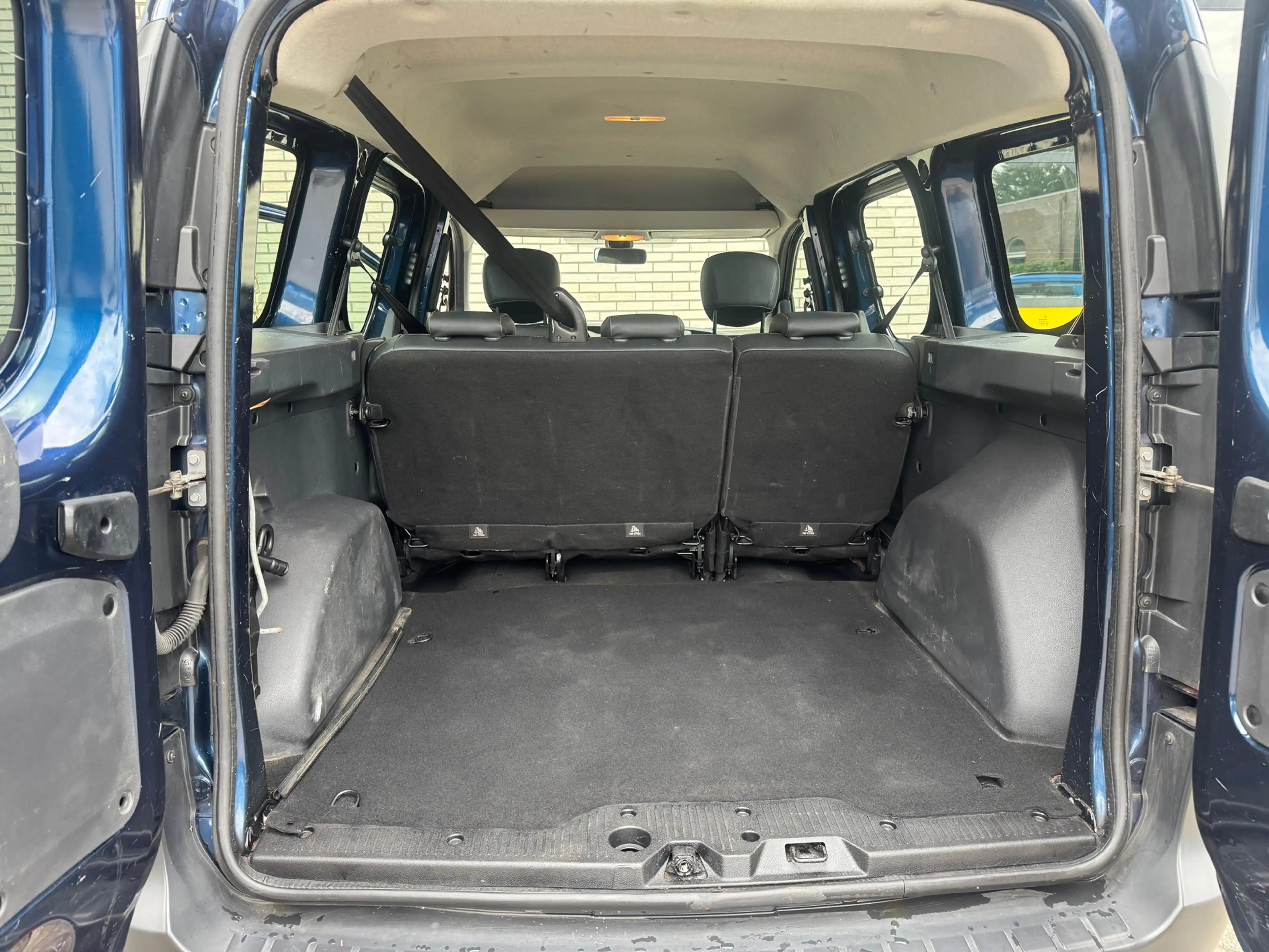 Dacia Dokker 103PK VEELPRIJS VOORDEEL Série Limitée Stepway, Na — photo 17