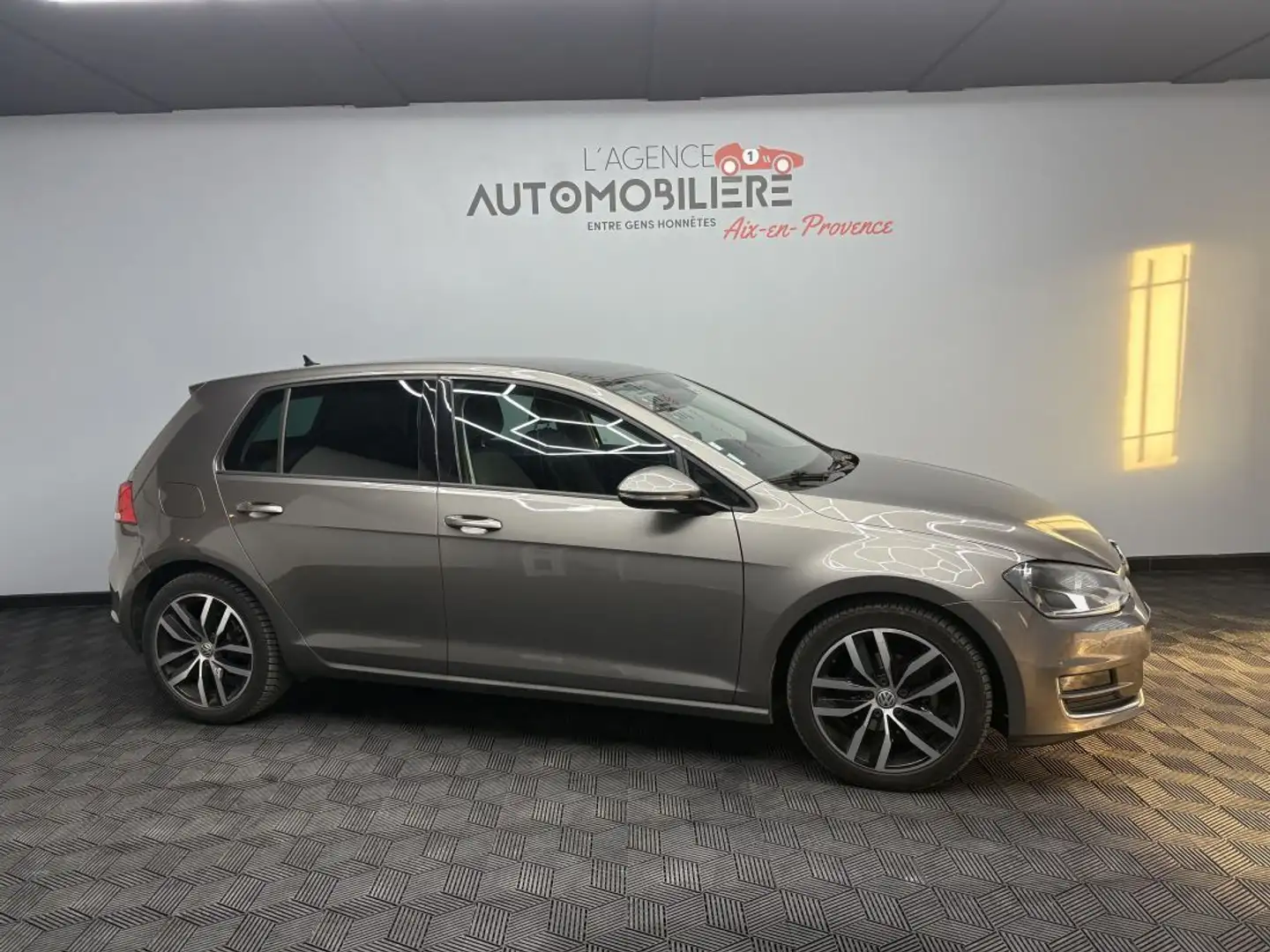 Volkswagen Golf VII 1.6 TDI BLUE MOTION DSG7 S&S 105 CV Grijs - 2