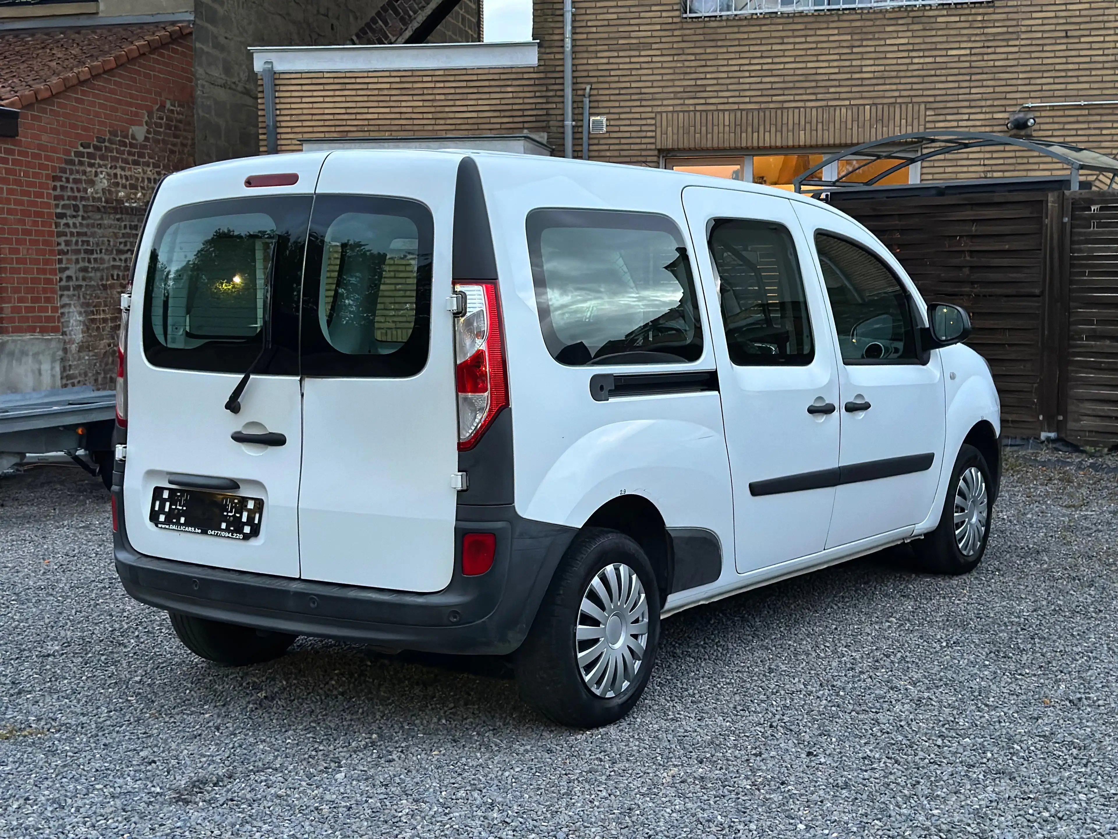 Renault Kangoo Maxi 1.5dCi *4.950€HTVA *EURO6d — photo 3