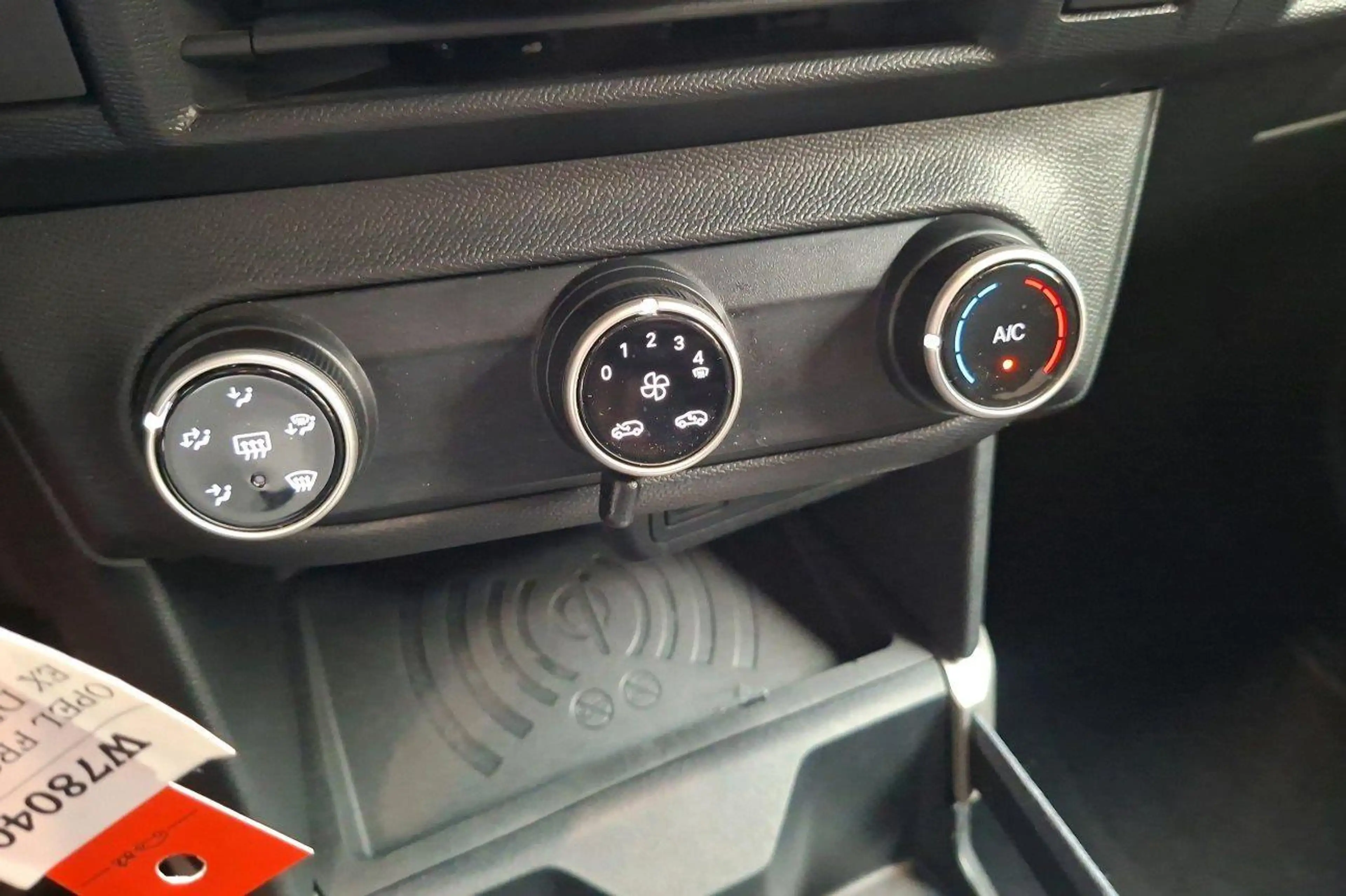 Opel Frontera Edition 1.2 Hybr — photo 15