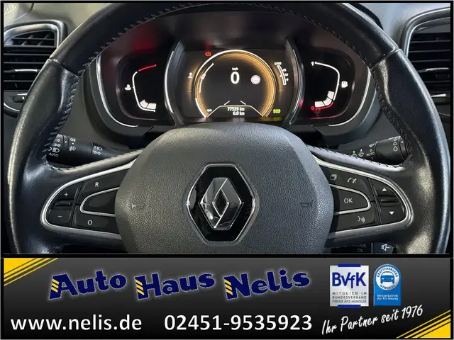 Renault Scenic view 12