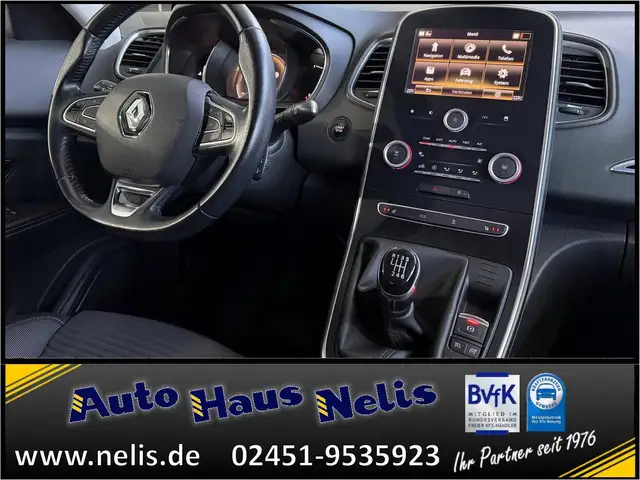 Renault Scenic view 14