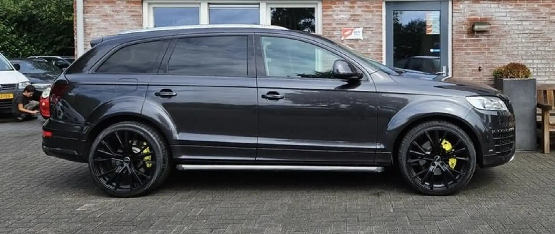 Audi Q7 4.2 FSI quattro 5+2 Grijs - 1