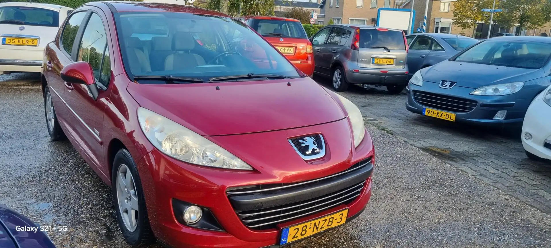 Peugeot 207 1.4 VTi Millesim 200š¢ā¬1799,-š¢inruilkoopje !! Rijd Rood - 2
