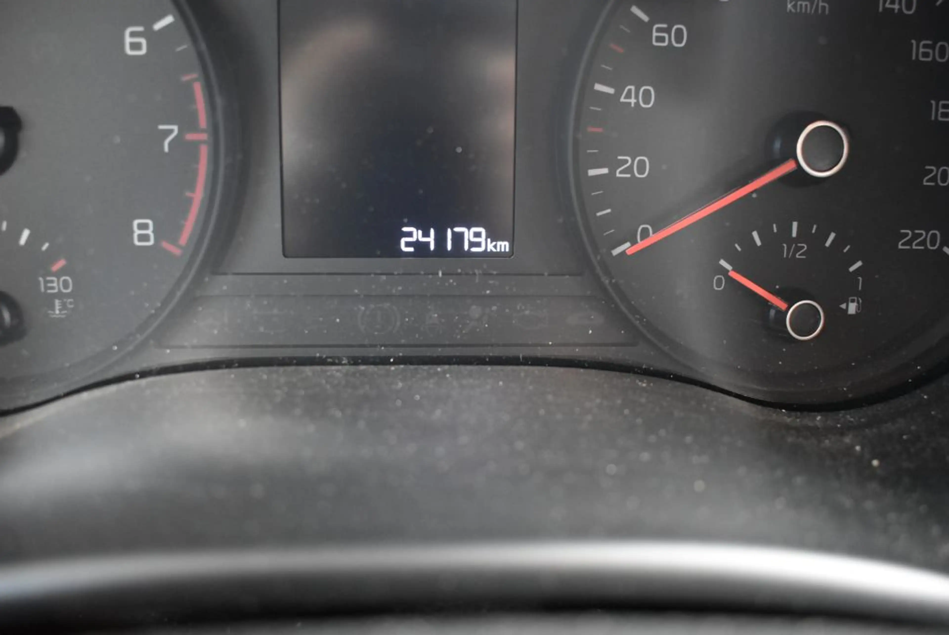 Kia Stonic 1.4 Autm. Edition 7 Alu Sitzheizung Tempomat Klima — photo 10