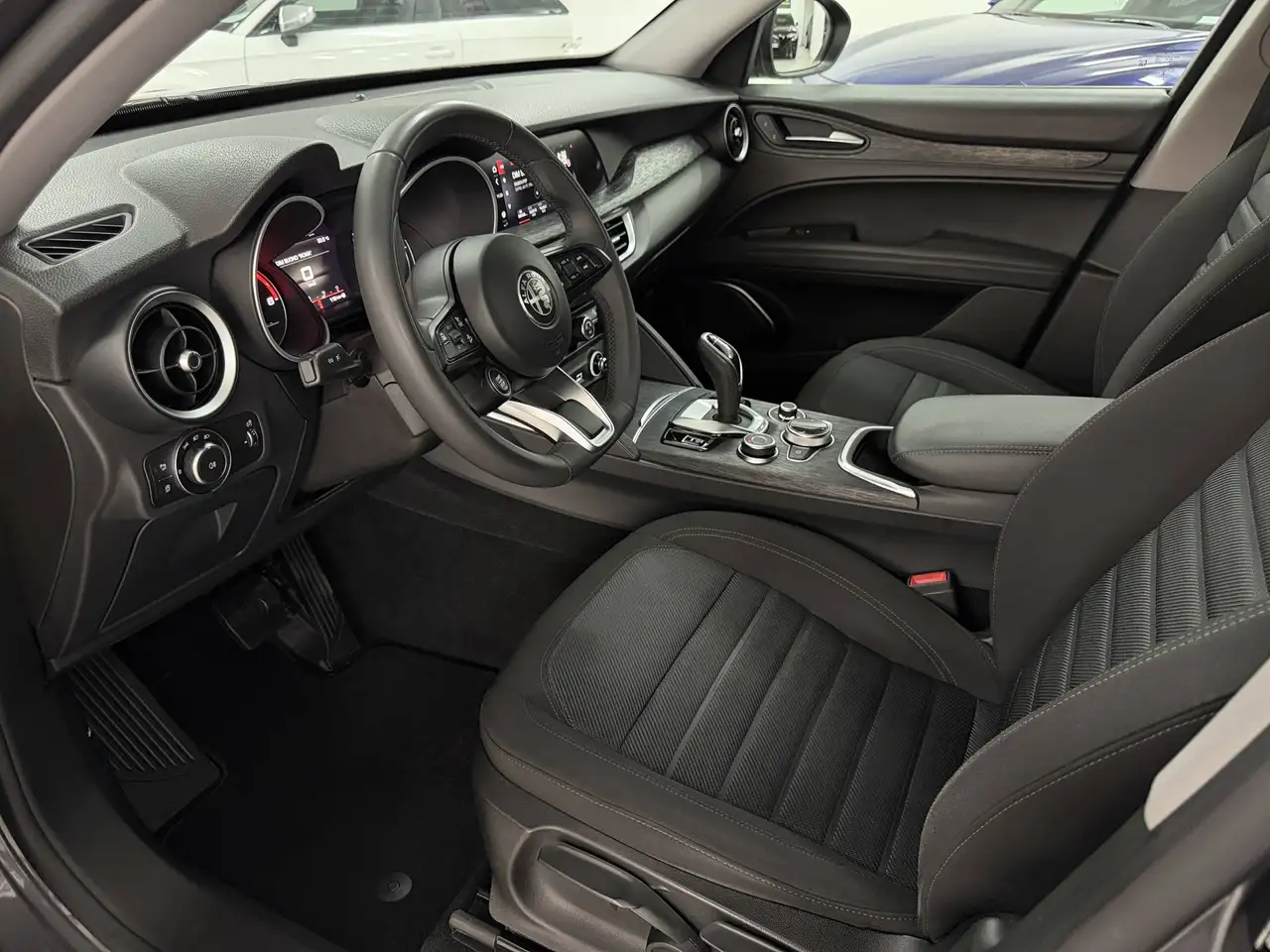 Alfa Romeo Stelvio 2021