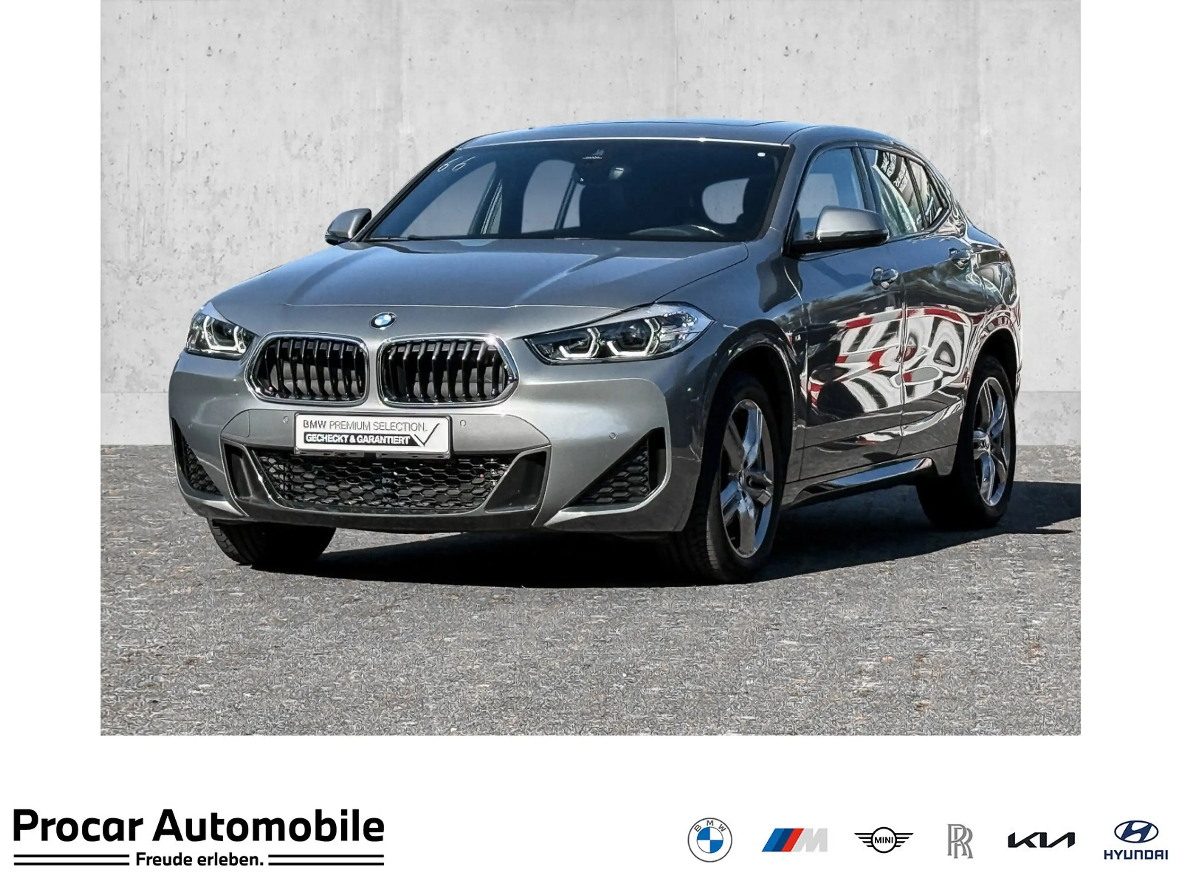 BMW X2 sDrive18d PANO+RFK+NAVI+LED+PDC+V+H