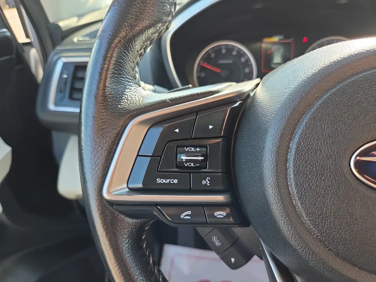 Subaru Ascent снимка Subaru Ascent