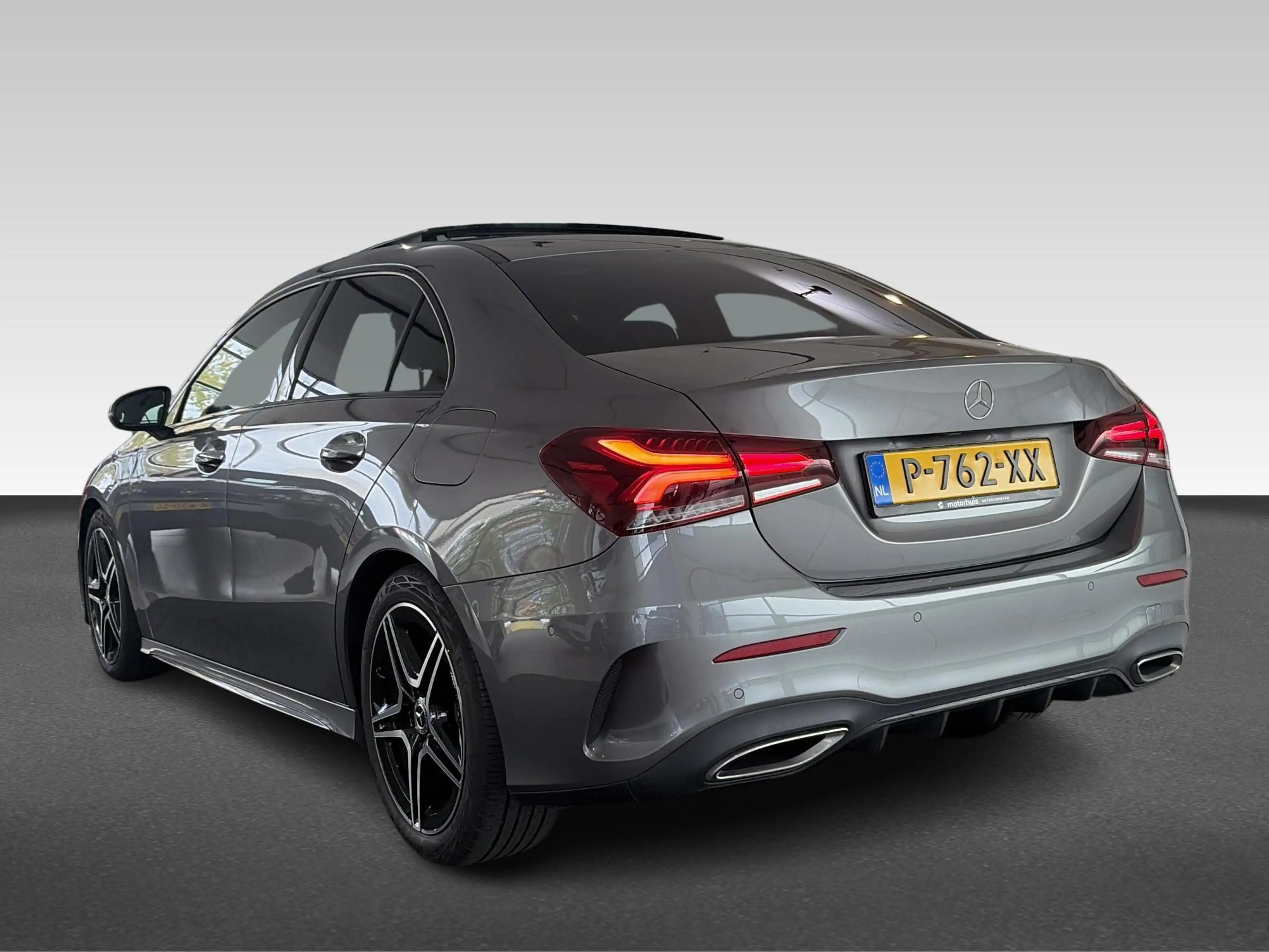 Mercedes-Benz A 200 Business Solution AMG — photo 3