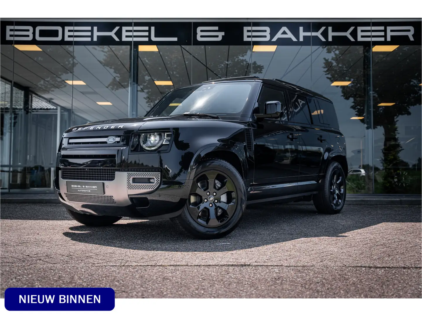 Land Rover Defender 110 2.0 P300e 110 X-Dynamic SE ** Panodak ** Memor Nero - 1