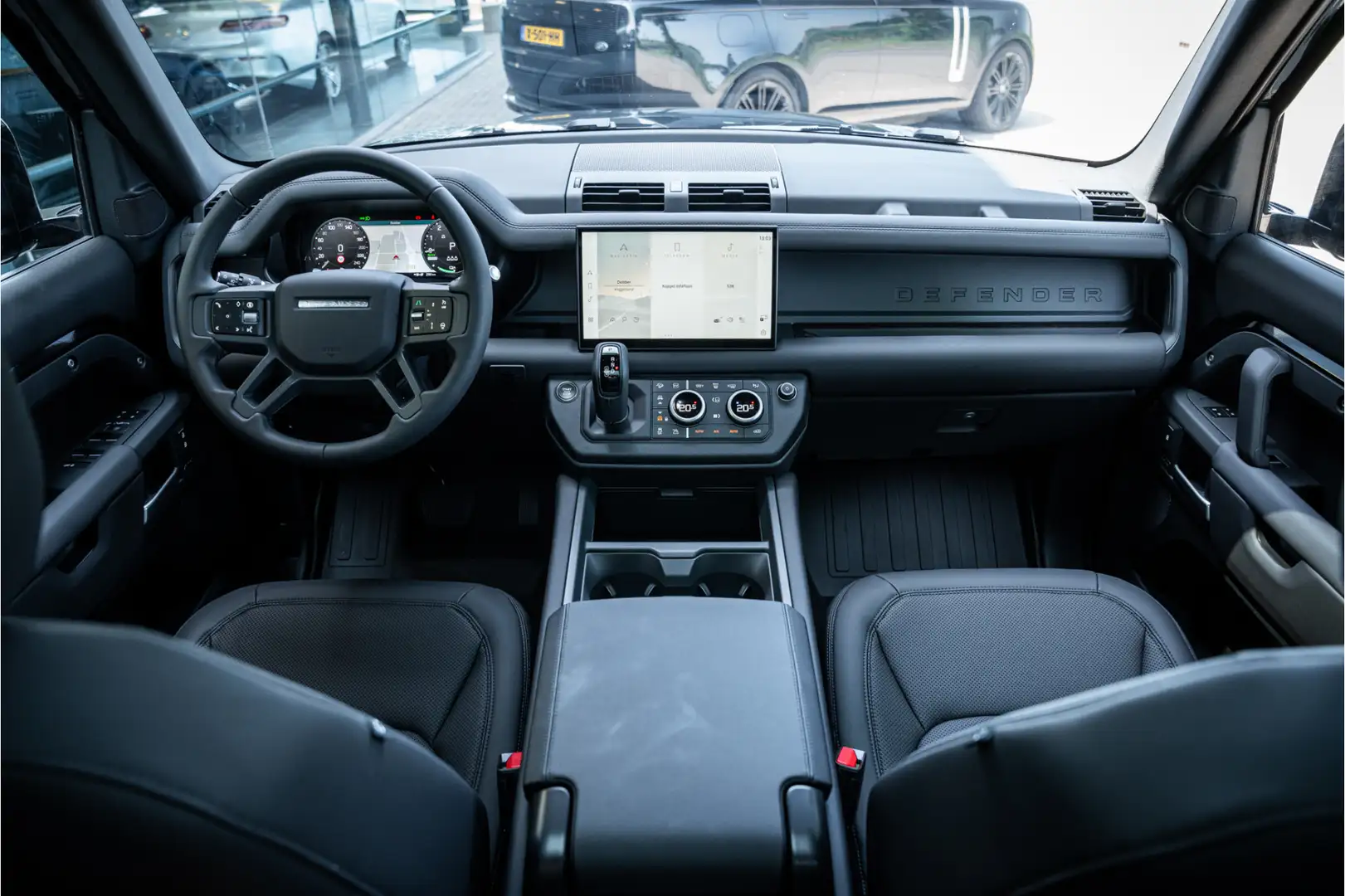 Land Rover Defender 110 2.0 P300e 110 X-Dynamic SE ** Panodak ** Memor Nero - 2