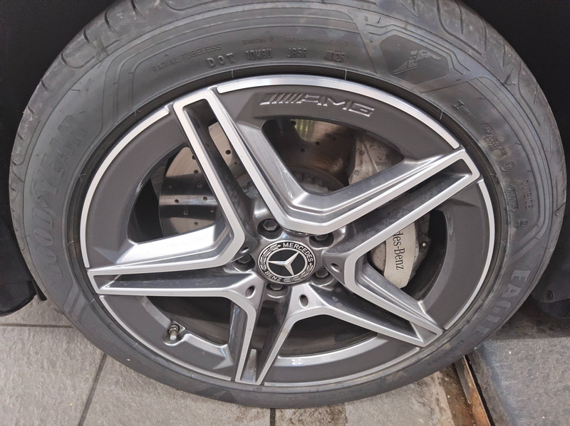 Mercedes-Benz E 300 T de 4M AMG-Line T-Leder Navi LED — photo 11