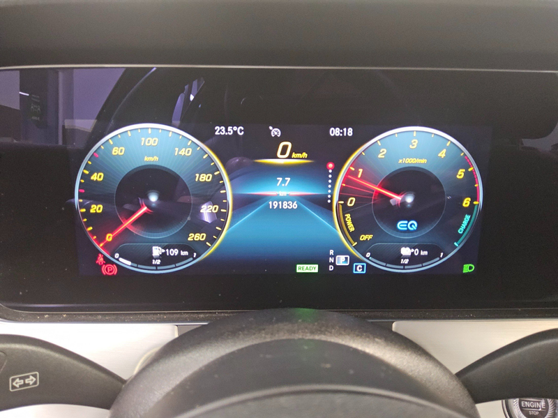 Mercedes-Benz E 300 T de 4M AMG-Line T-Leder Navi LED — photo 8