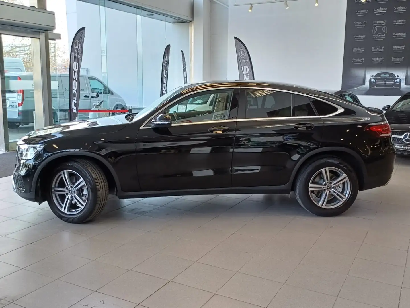 Mercedes-Benz GLC 200 Coupé 4Matic 9G-Tronic Negro - 2